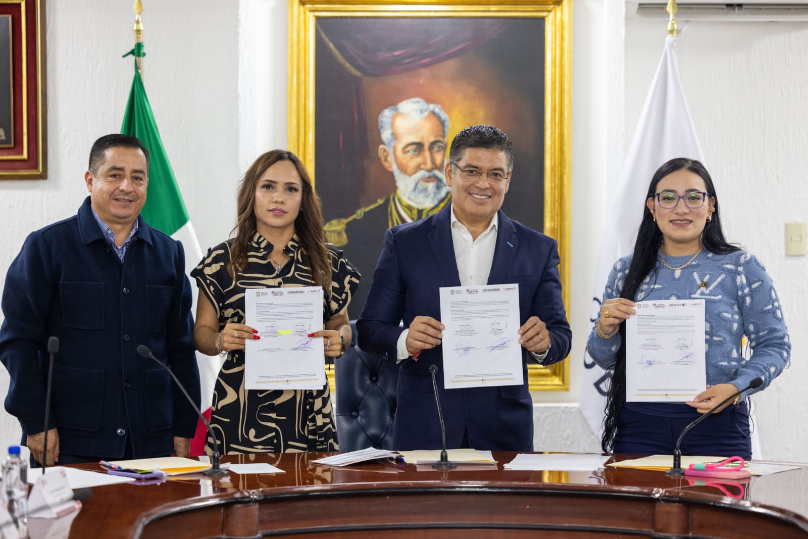 FIRMAN COACALCO Y COESPO CONVENIO PARA ATENCIÓN DEL ADULTO MAYOR